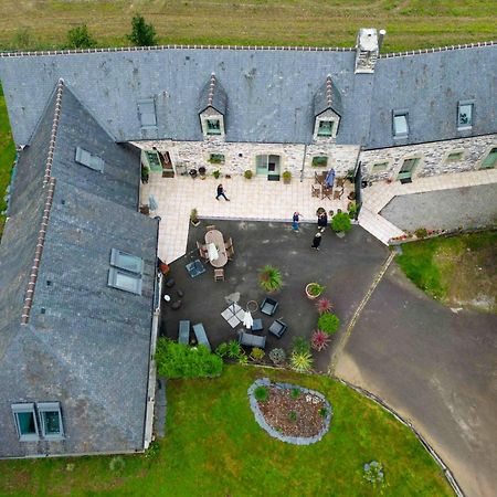 Bed and Breakfast Les Pierres Bleues Saint-Coulitz Esterno foto