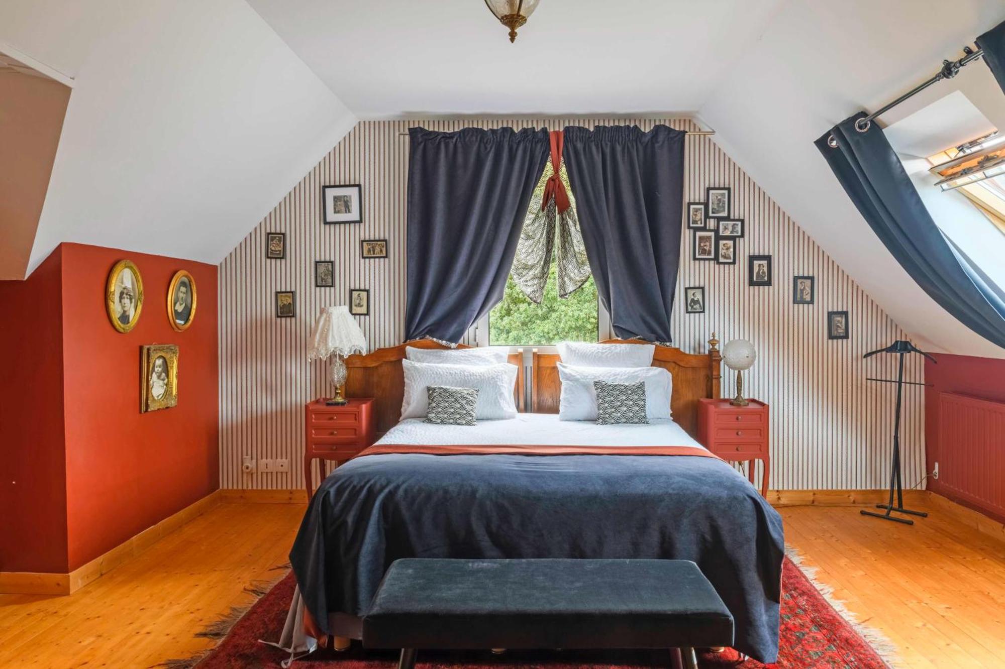 Bed and Breakfast Les Pierres Bleues Saint-Coulitz Esterno foto
