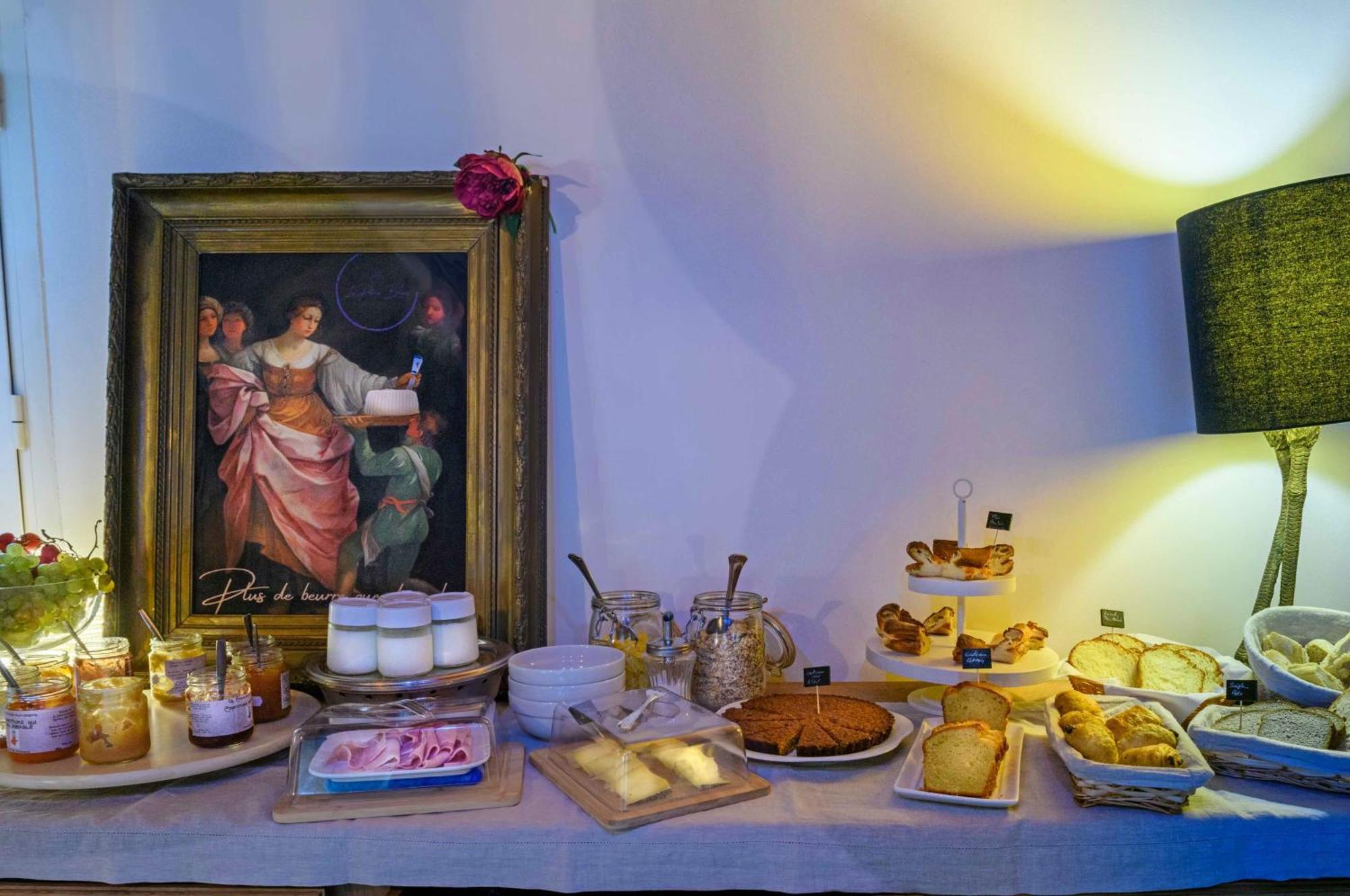 Bed and Breakfast Les Pierres Bleues Saint-Coulitz Esterno foto